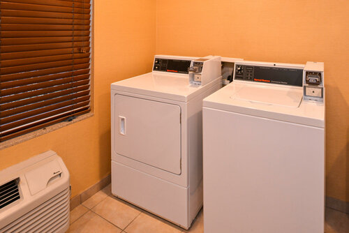Holiday Inn Express Hotel & Suites Lancaster-Lititz, Book Hotel Lancaster Airport Lancaster