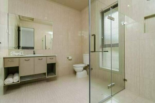 Quality Suites D'Olive, Rezervați Hotel Hoteluri de 4 stele în Point Cook, 4*
