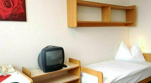Hotel Sommerhaus Linz, Prenota Hotel Hotel a Alta Austria con piscina, Piscina