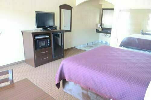 Scottish Inns and Suites