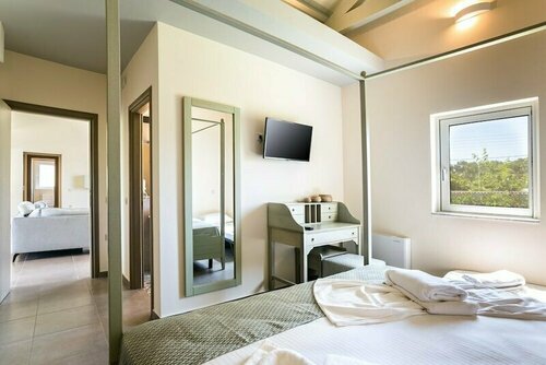 Three Stars Luxury Villas, Забронировать Вилла Мораитика Остров Корфу