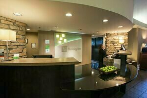 Holiday Inn St. Paul Northeast - Lake Elmo, Buchen Sie Hotel Lake Elmo 