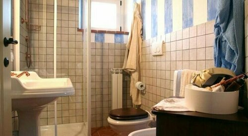 Alice del Lago Country House, Book Hotel Hoteller i Pistoia med parkering, Parkering