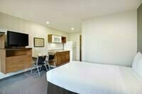 WoodSpring Suites Washington DC Andrews AFB, จอง โรงแรม Camp Springs Washington DC Metropolitan area