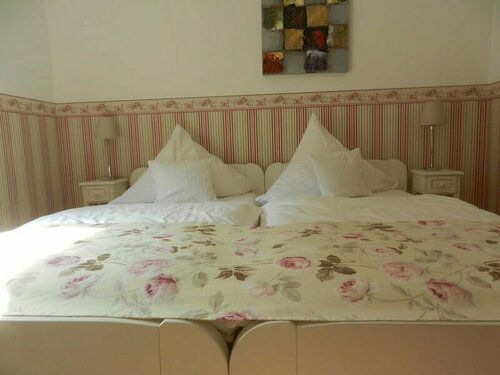 Boutique-Hotel Jungenwald, Book Hotel Traben-Trarbach German Mosel