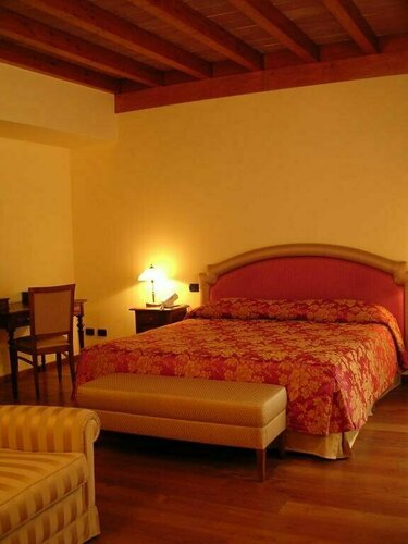 La Locanda del Melograno, Book Hotel Moncalvo Monferrato