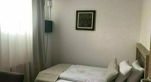 Gros Hotel - Leskovac, Забронировать Отель Недорогие отели Центральной Сербии, недорого