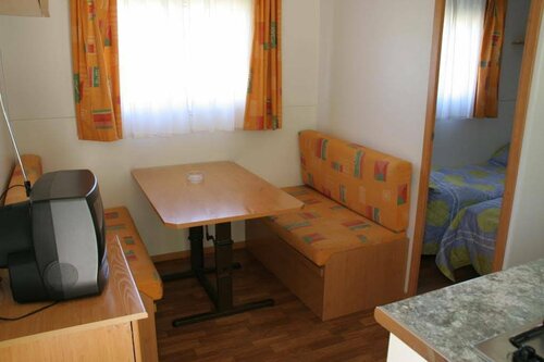 Bungalowpark Isábena, Забронировать Кемпинг Ла-Пуэбла-де-Рода 