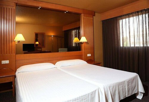 Hotel Campus UAB, Boek Hotel Hotels in Vallès Occidental met parkeren, Parkeren