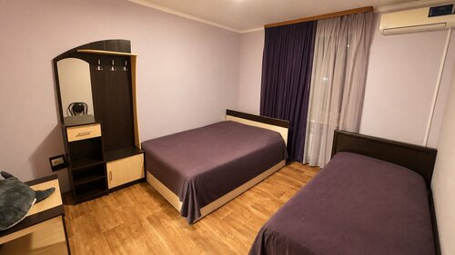 Davinchi Guest House, Réserver Maison d'hôtes Hôtels à Oblast d'Orenbourg avec parking, Parking