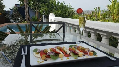 Finca Rayo del Sol, Забронировать Отель Алаурин-эль-Гранде провинция Малага
