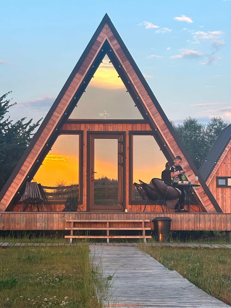 Солнечная поляна