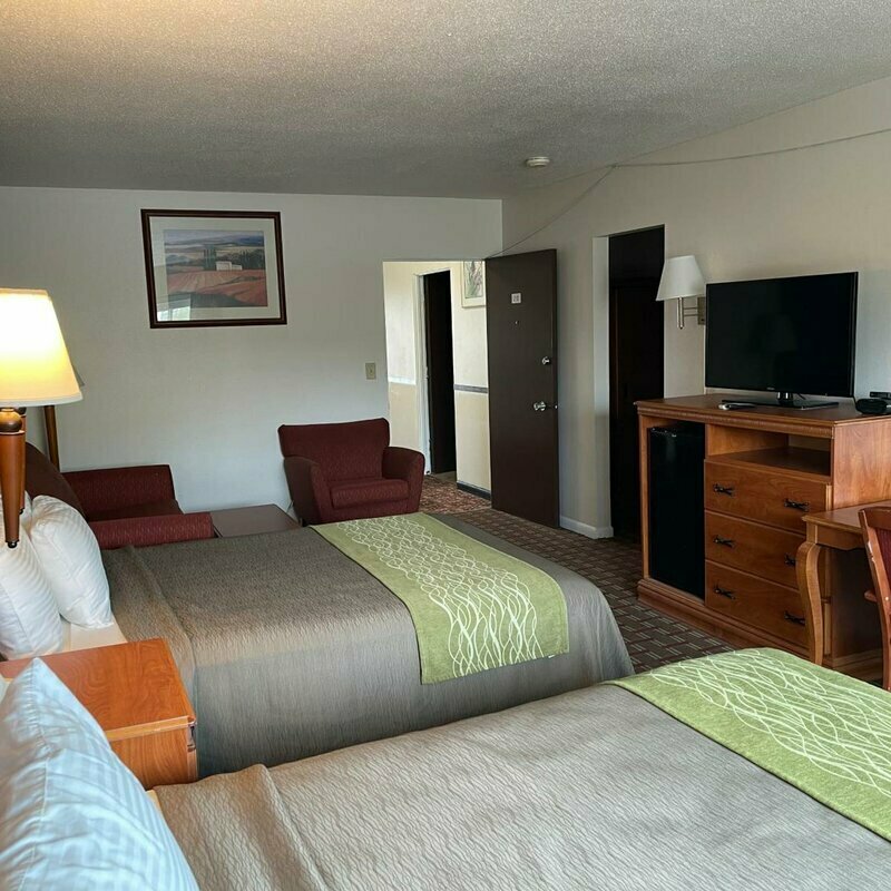 Village Inn Motel