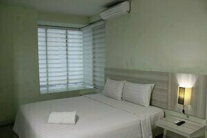 Hotel Sky, jl. hayam wuruk, Yogyakarta