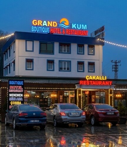 Grand Kum Boutique Hotel Restaurant, Забронировать Бутик-отель Бутик-отели Черноморского региона Турции, Бутик-отель