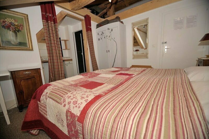 Hotel The Originals Boutique Hotel du Pillon