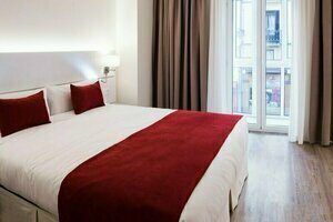 Hotel Pompaelo Urban Spa