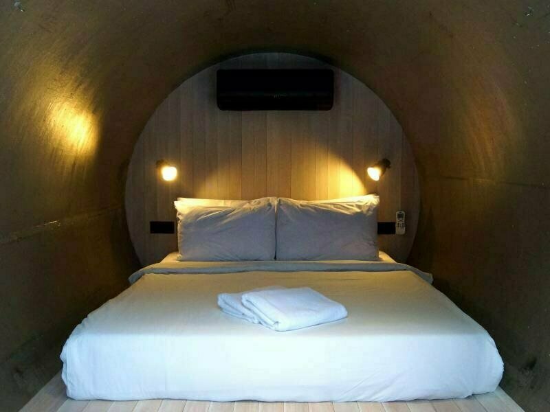 Container Hotel