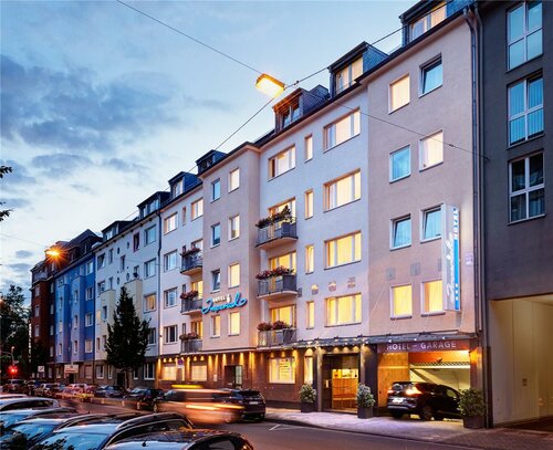 Hotel Imperial Düsseldorf Superior - Sure Collection by Best Western, Забронировать Отель Отели Дюссельдорфа с бассейном, рядом с Kaufhof, Бассейн