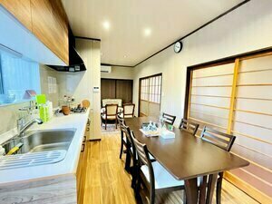 Hakone Lake Side Villa & Hot Springs