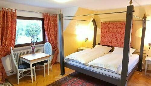 Hotel Hubertus Haus Pflingsteck, Réserver Hôtel Hôtels à Bade-Wurtemberg avec parking, Parking