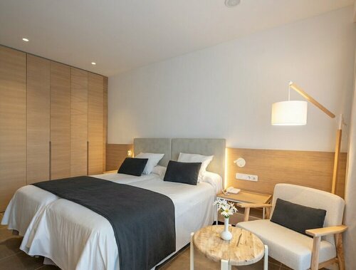 Hotel Villa Chiquita - Adults only (+12), Boek Hotel Ses Salines Mallorca