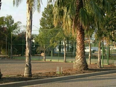 Exies Bagtown Motel & Function Centre