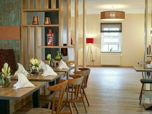 TDY Homes Hotel Schattner, Забронировать Отель Ландштуль Pfalz