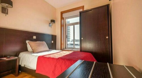 Hotel do Norte, Забронировать Отель Cedofeita / Santo Ildefonso / Se / Miragaia / Sao Nicolau e Vitoria Порту, рядом с Площадь Рибейра