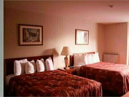 Ottawa Plaza Inn Downtown, Забронировать Отель Оттава Ottawa and Countryside