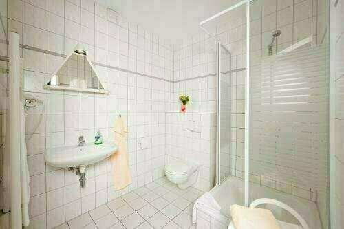 Zum Alten Schweden, Book Hotel Hoteller i Usedom med parkering, Parkering