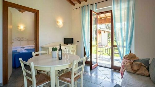 Village Girasole