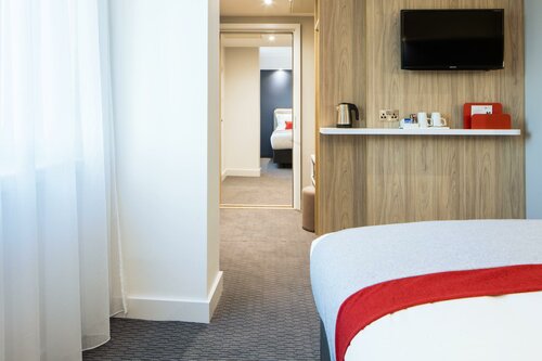 Holiday Inn Express Dublin City Centre by IHG, Забронировать Отель Дублин Каунти Дублин, рядом с Gate Theatre
