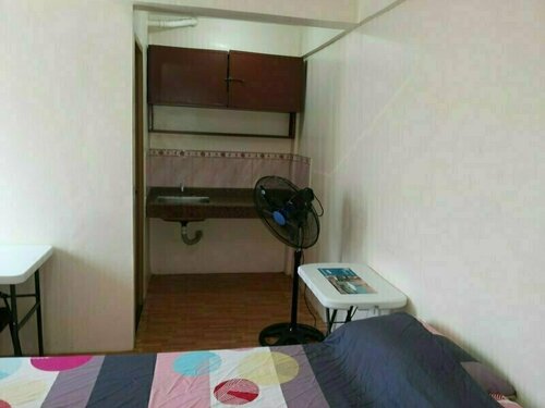 Budget Studio Unit in Makati, Забронировать Гостевой дом Макати Столичный регион