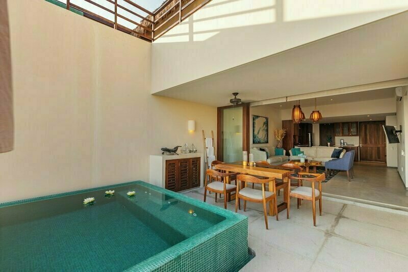 Marea Beachfront Villas