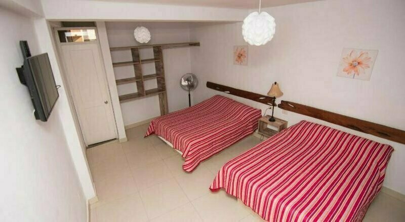 Carola Lodge
