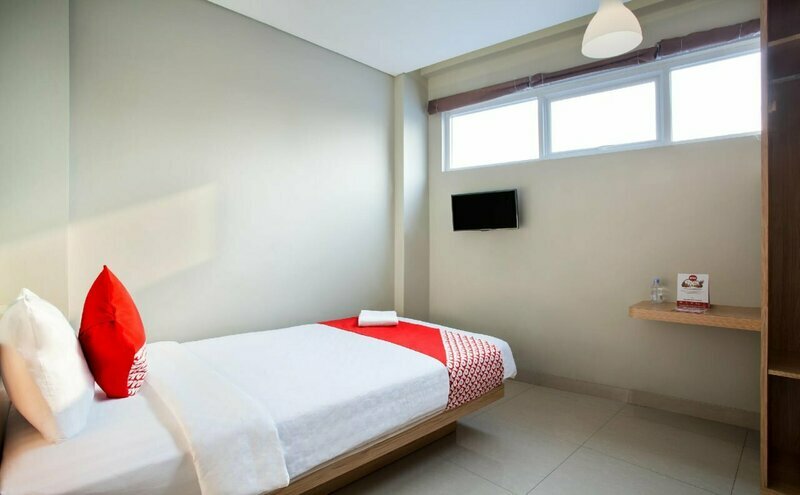 Apple Platinum Hotel