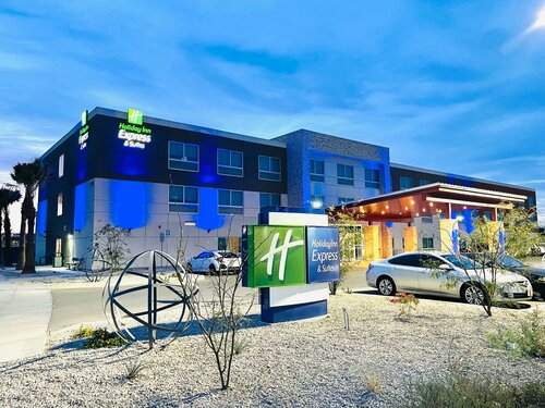 Holiday Inn Express & Suites Blythe by IHG, Reserva ahora Hotel Hoteles en Blythe con piscina, Piscina