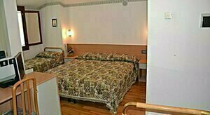 Albergo Due Monti, Book Hotel Ateleta Majella