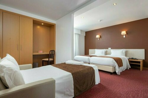 Отель Stay Hotel Leiria, Забронировать Отель Отели Лейрии с завтраком, рядом с Museum of the Moving Image, Завтраки