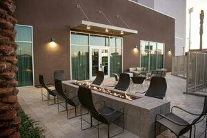 Courtyard by Marriott Mesa At Wrigleyville West, Book Hotel Mesa 