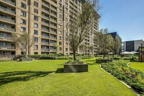 Alpha Lux Apartments, Забронировать Апартаменты/квартира Сэндтон 