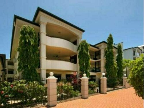 Cairns City Apartments, Забронировать Апартаменты/квартира Кэрнс Cairns and Northern Beaches