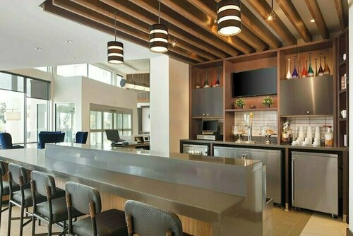 Hyatt Place Santa Cruz, Забронировать Отель Отели Санта-Круз с парковкой, рядом с Rio Theatre, Парковка