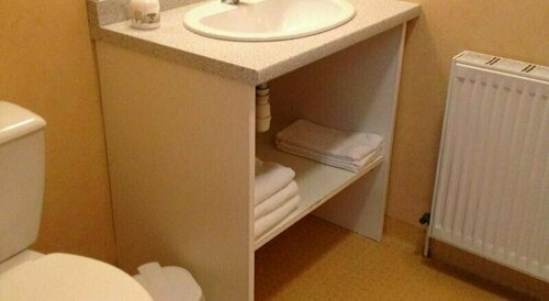 Hotel Du Jura, Book Hotel Hoteller i Burgund med parkering, Parkering