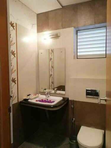 Rivulet resort, Book Ferieresort Anachal New Delhi