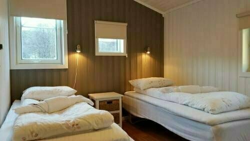 Koppangen Brygger, Book Lodge Hoteller i Troms og Finnmark med parkering, Parkering
