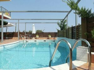 Hotel Metropole, Buchen Sie Hotel Hotels in Thessalia mit Pool, Schwimmbad