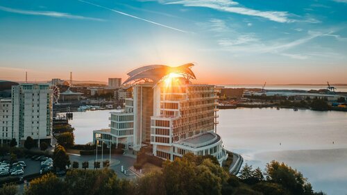 voco St. Davids Cardiff by IHG, Забронировать Отель Кардиф-Бэй Кардифф