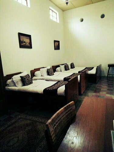 nDalem Natan Royal Heritage, Prenota Affittacamere Hotel a Yogyakarta con parcheggio, Parcheggio